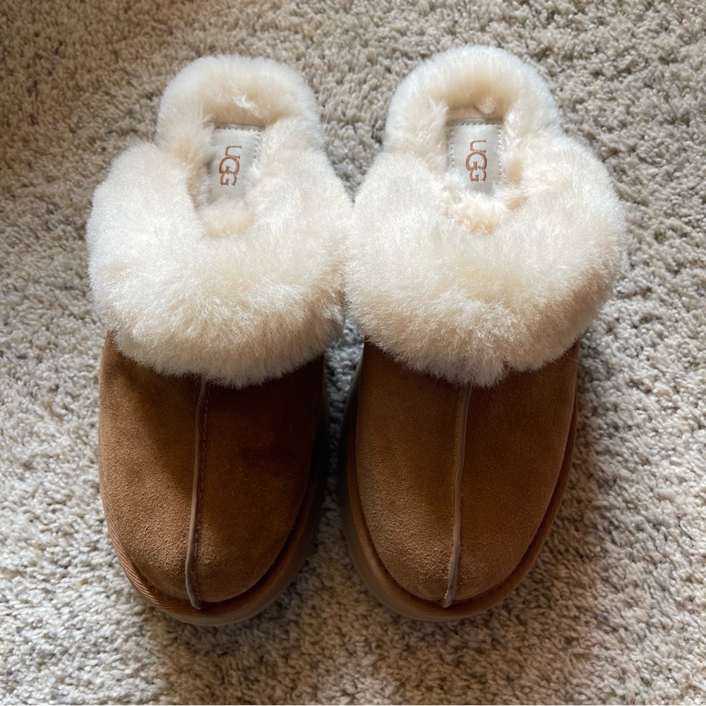 Ugg Women’s Slip-On Platform Uggs